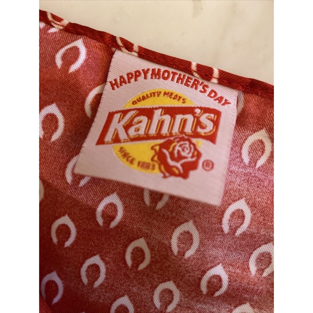 Cincinnati Reds Knit Scarf Mother Day Kahn's Give Away - Picture 3 of 4